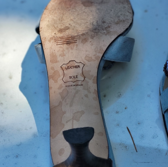 Stuart Weitzman Healed Sandals - Picture 2 of 3